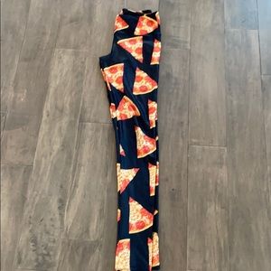 Goldsheep pizza leggings size small.